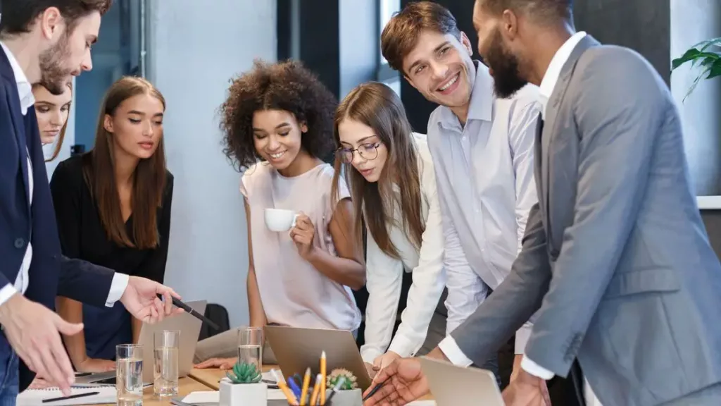 Kahuna Series B Funding for Skills Management Technology for Frontline Workforces